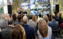 游泳池的社会价值在巴塞罗那皮西纳的 Pool Horizons 峰会上引领辩论