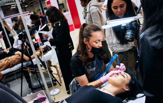 英国伦敦国际美甲美睫美容展览会秋季Salon Beauty（Olympia Beauty）